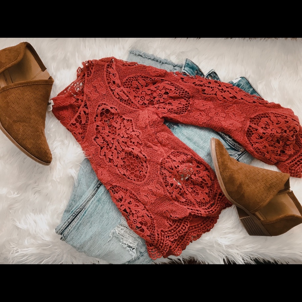 Rust Orange Laced Crop Top - Garage
